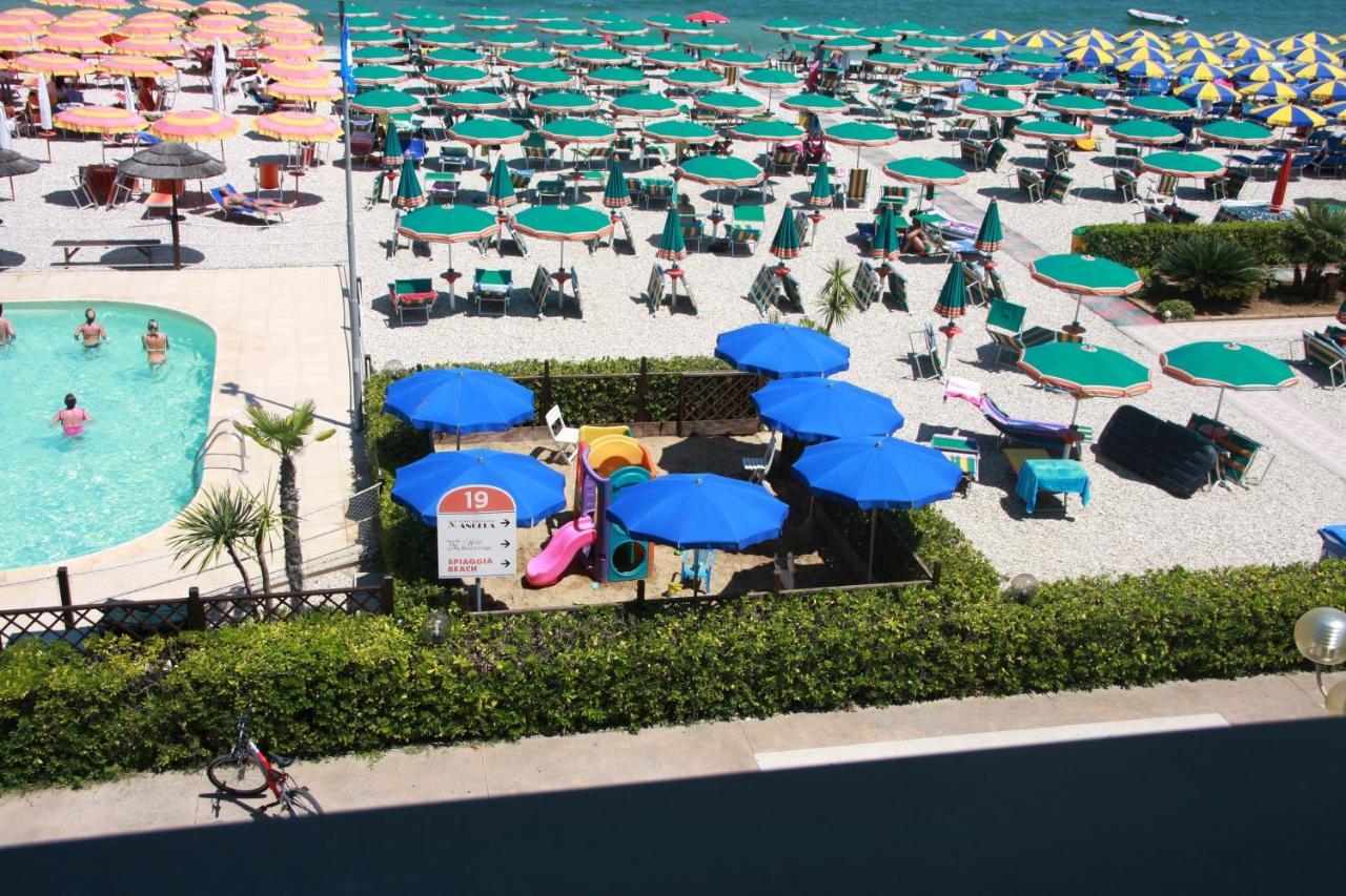 Hotel Angela Fano Εξωτερικό φωτογραφία